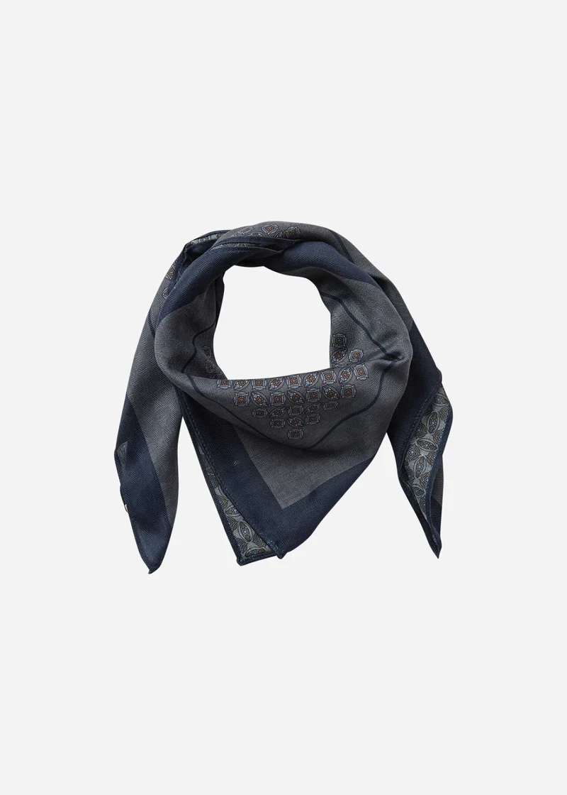 SC-HANNELEN AOP 1 Schal Navy