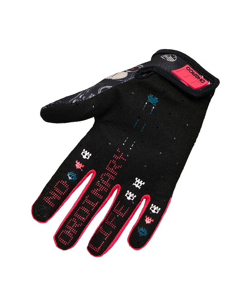 Youth Gravity Gloves | RocknRolla