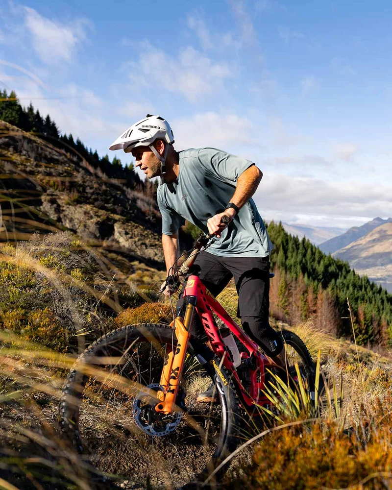 Mens Trail Shorts | Black