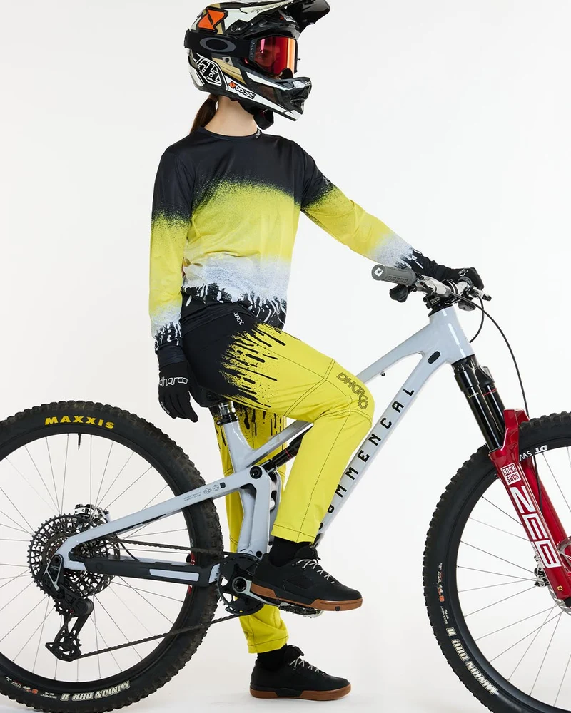 Womens Gravity Pants | Acid Rain