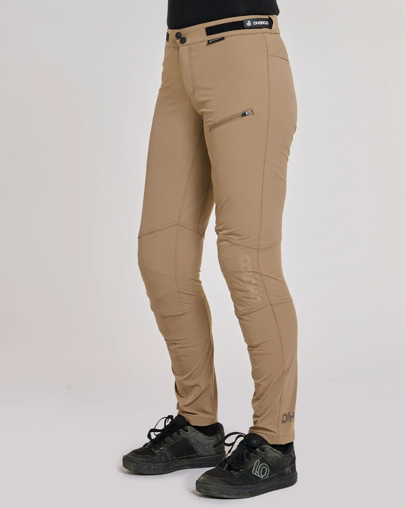 Womens Gravity Pants | Dust