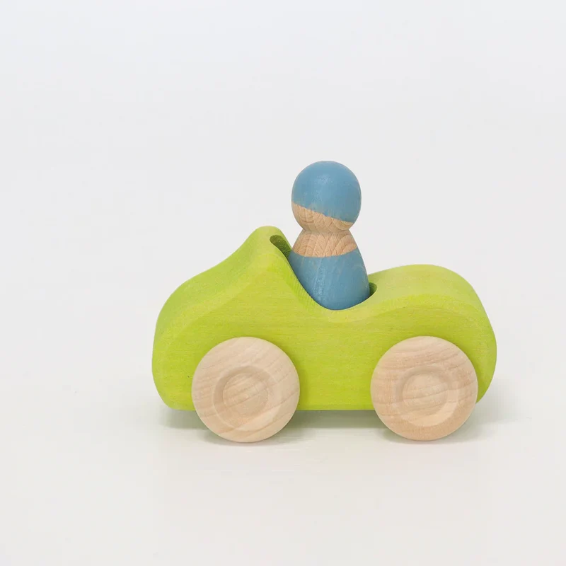 Kleines Cabrio mit Puppe. Grün | Grimms