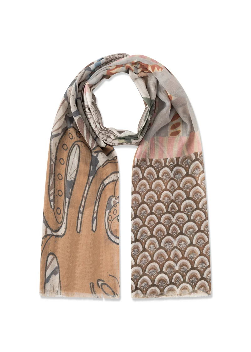 Schal aus Baumwoll-Mix mit Muschelmotiv