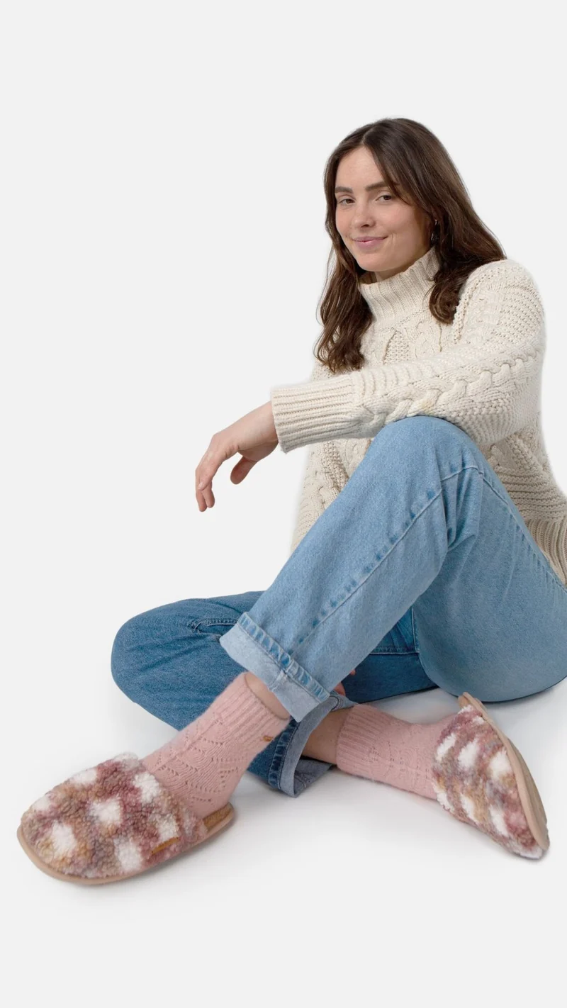 BARTS Vensie Slippers Damen – Weiche, flexible Hausschuhe