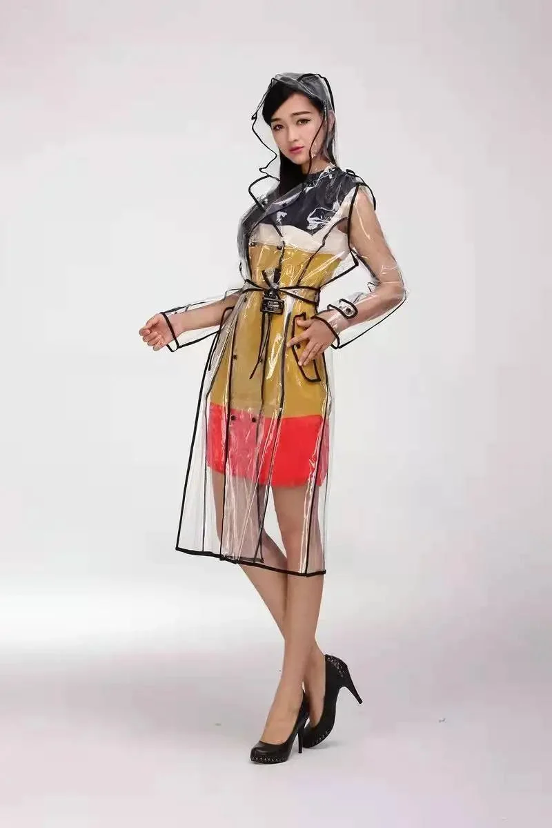 Wasserdichter, transparenter Kunststoff Damen-Regenmantel