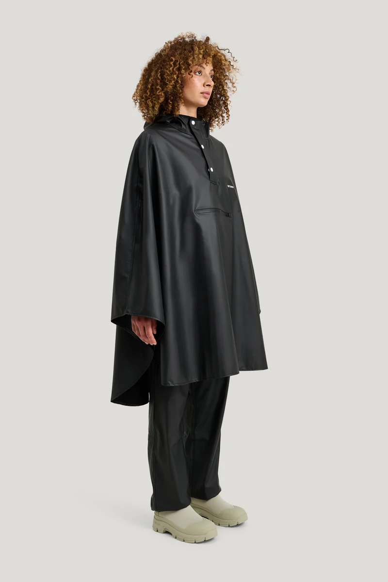 Tretorn Light Rain Poncho zwart | Opvouwbare regenponcho
