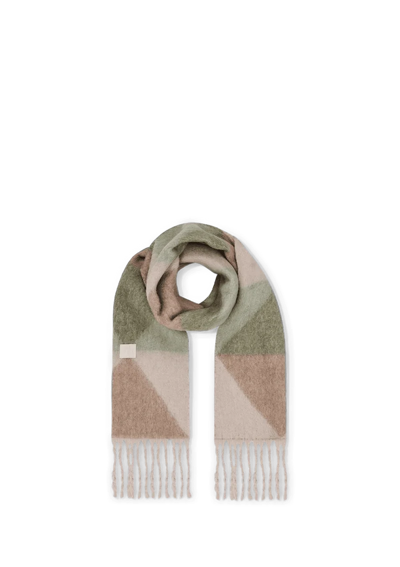 Cozy Scarf - Green