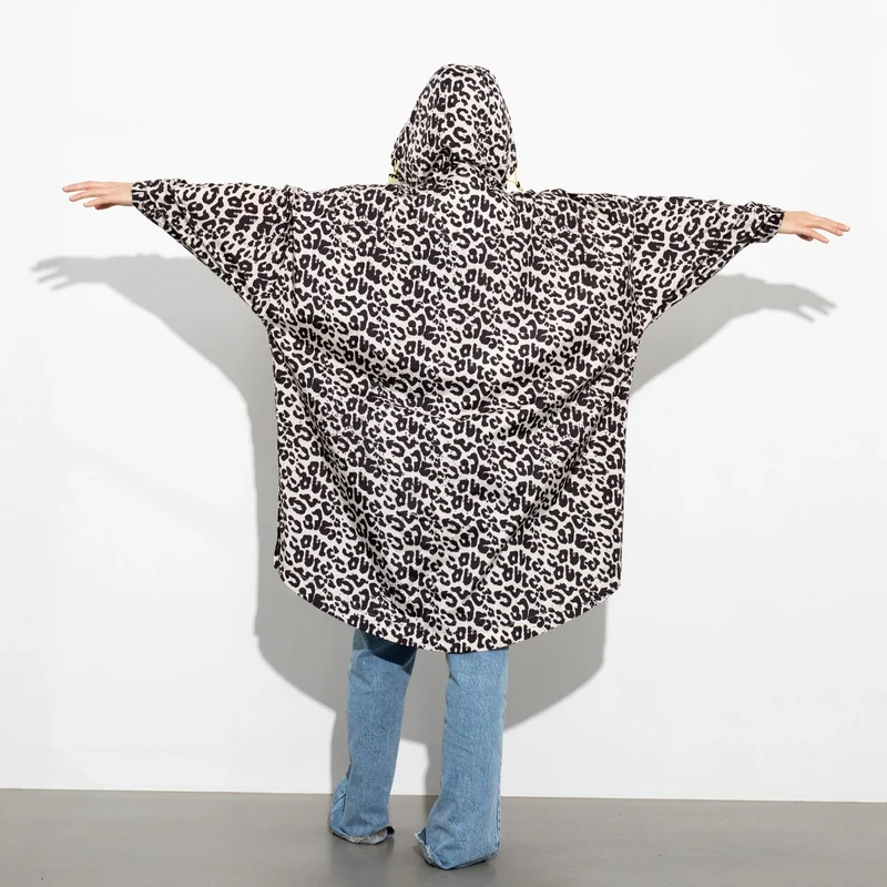 Regenponcho Leo Splashes | black/sand