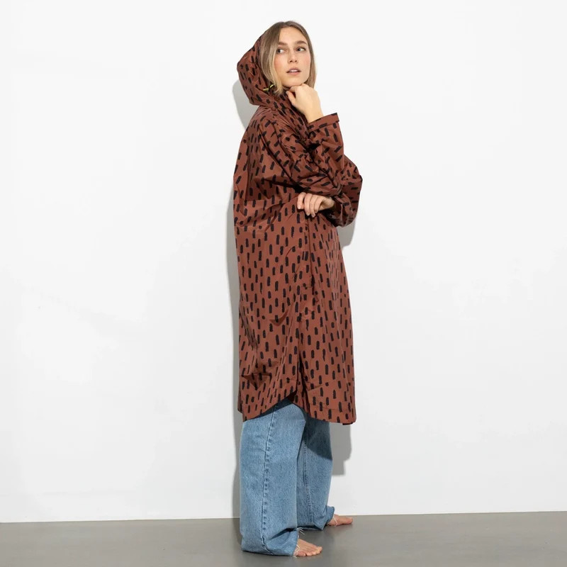 Regenponcho Drops | rust/black