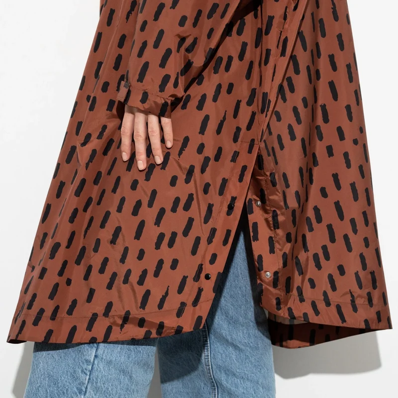Regenponcho Drops | rust/black
