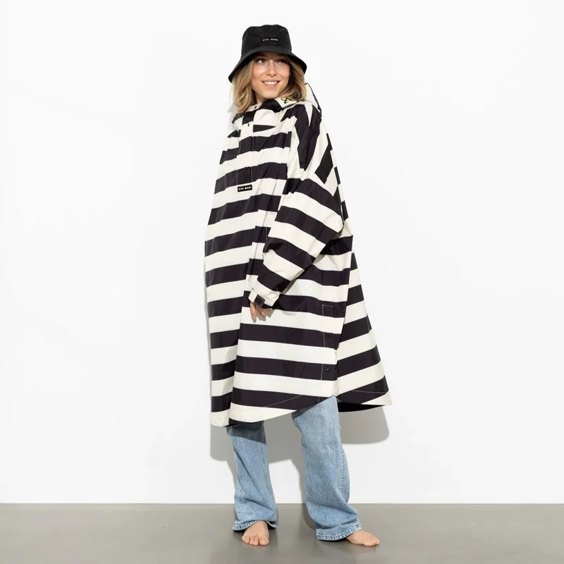 Regenponcho Bold Stripes | black/sand