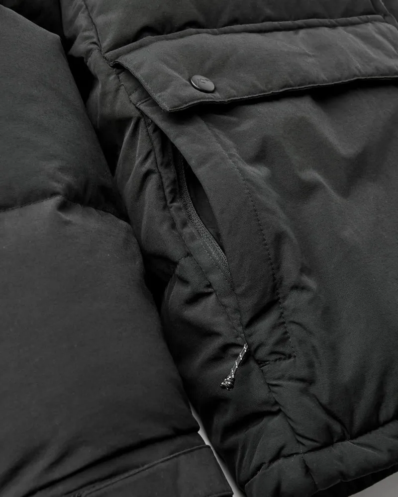 Grounded Isolierte Jacke - Schwarz