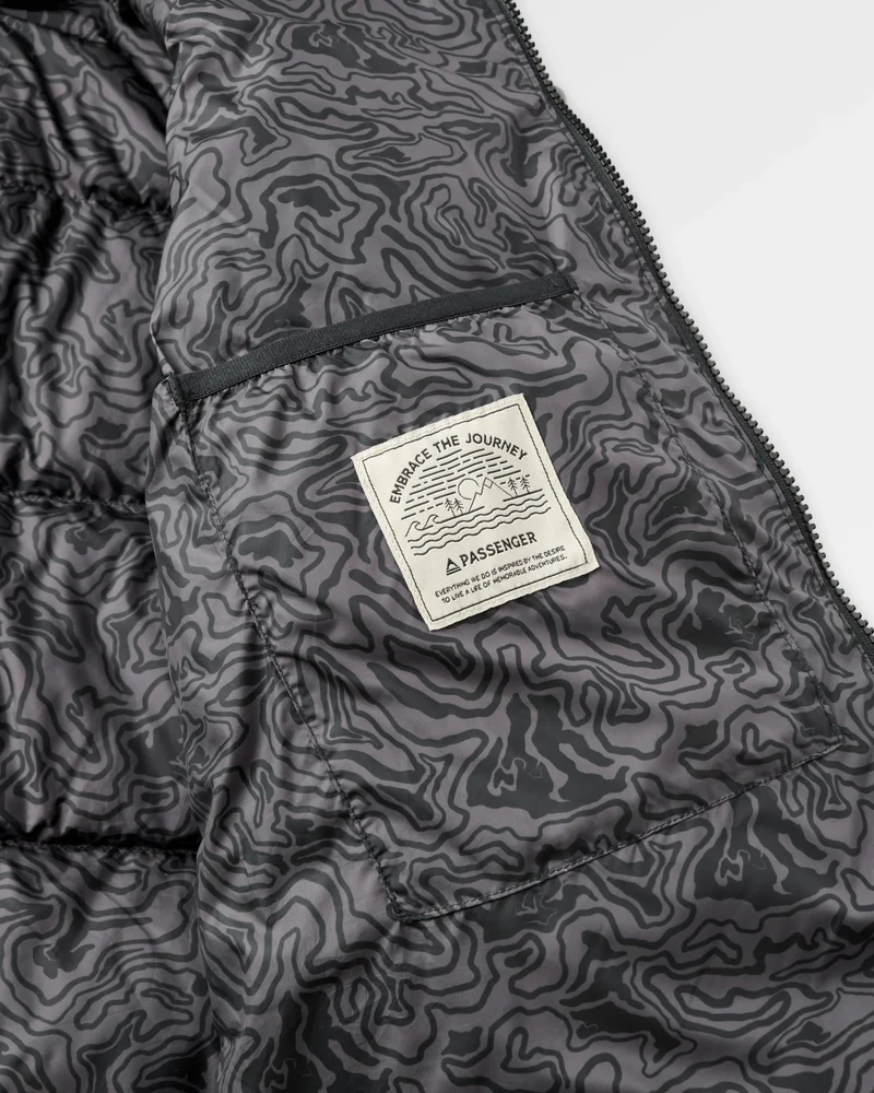Grounded Isolierte Jacke - Schwarz