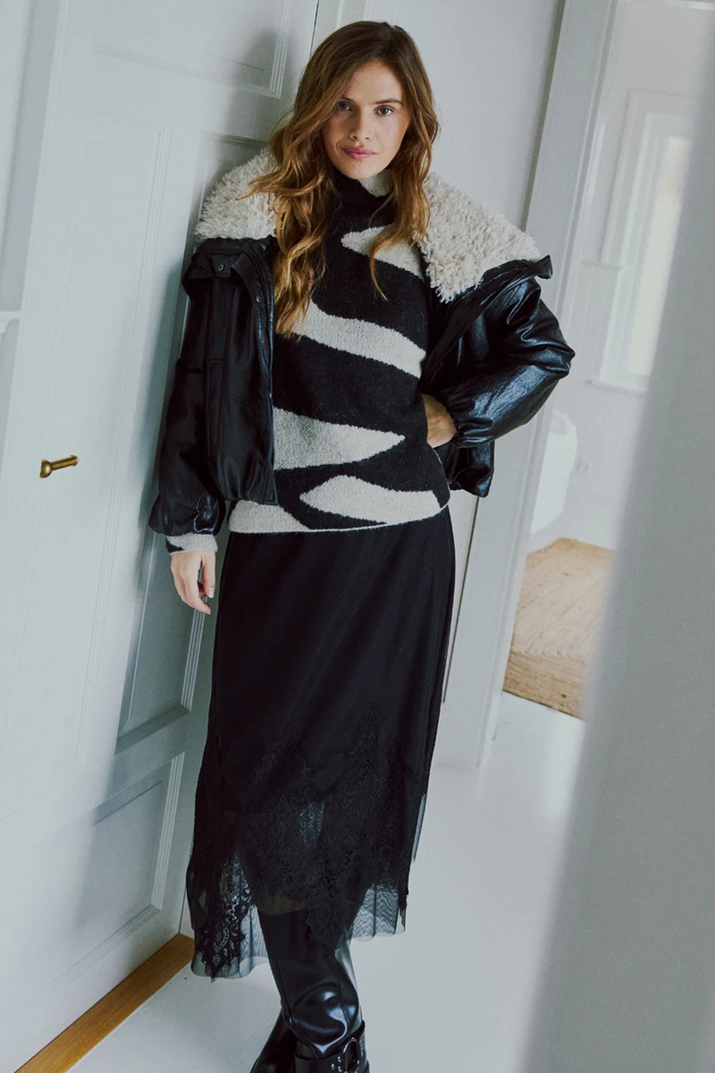 Gloss Jacket | Black w. Moonbeam | Jakke fra Freequent
