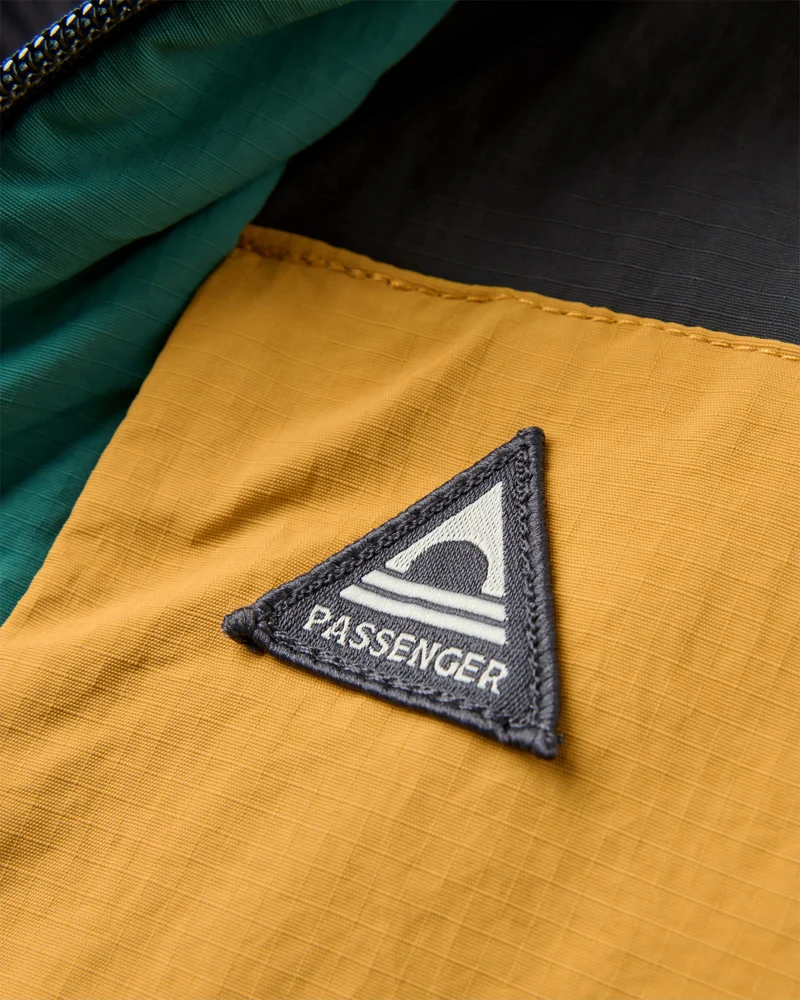 Ozeanisch Isolierter Anorak - Verblasstes Schwarz/Tiefes Ozeanblau