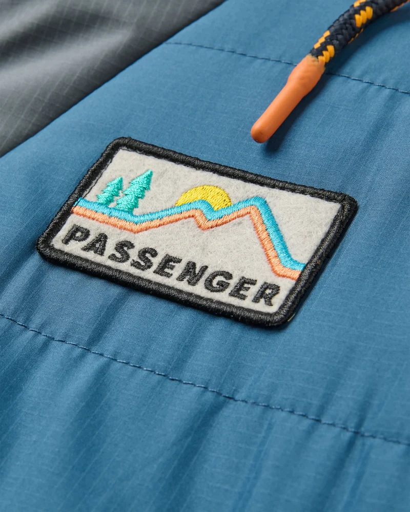 Ozean Isolierter Anorak - Ensign Blau