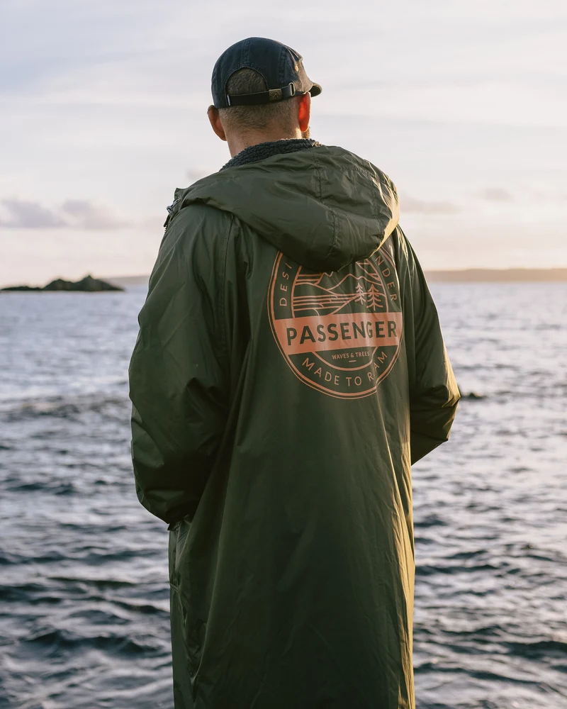 Waves Sherpa Lined Surf-Poncho - Khaki
