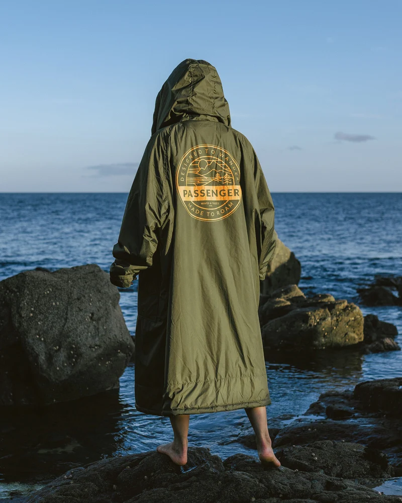 Waves Sherpa Lined Surf-Poncho - Khaki