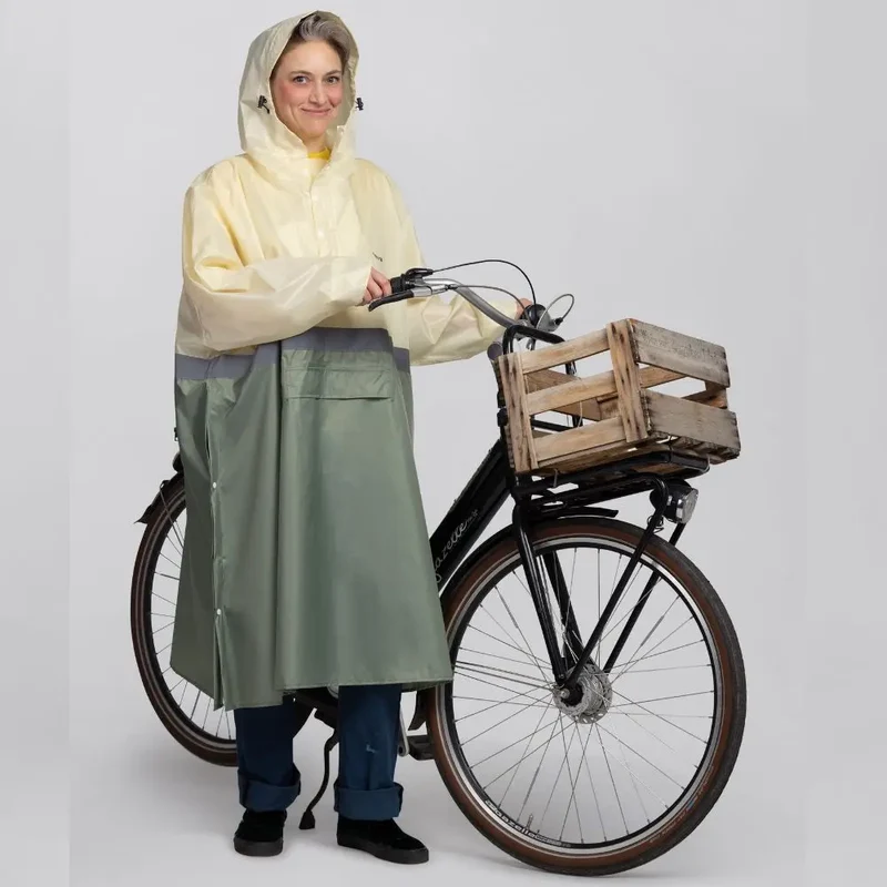 Großer Regenponcho mit Ärmeln (mit reflektierendem Streifen)