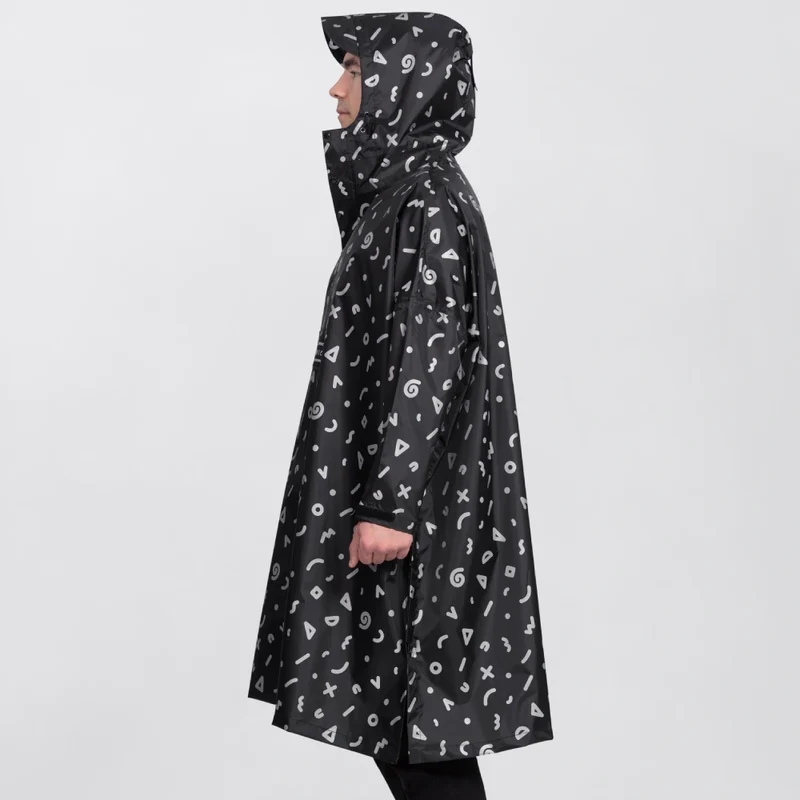 Reflektierender Regenponcho