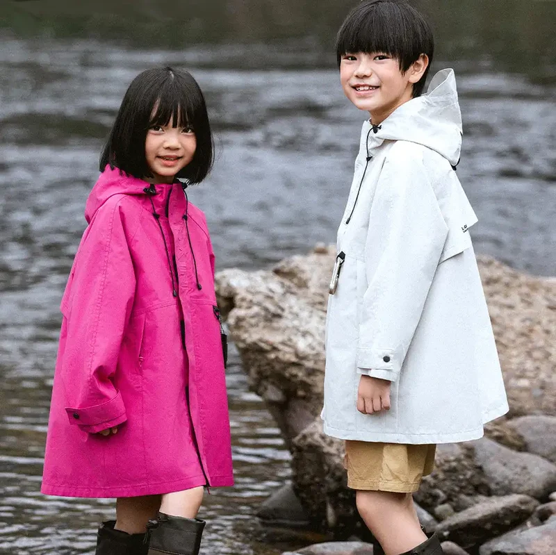 Weite Regenjacke Damen kurz