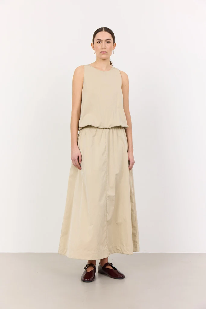 Lea 1 | Lys sand | Top fra Levete Room