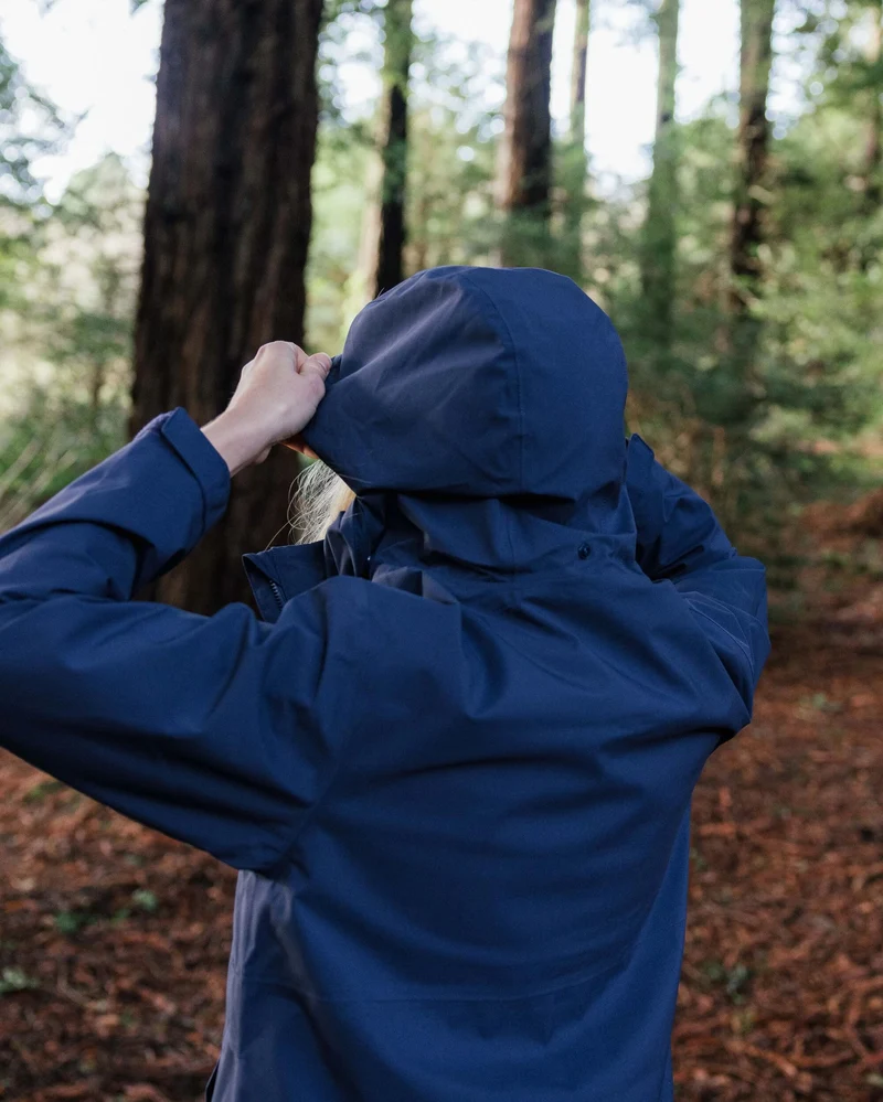 Skyline Wasserdichter Anorak - Sattes Marineblau