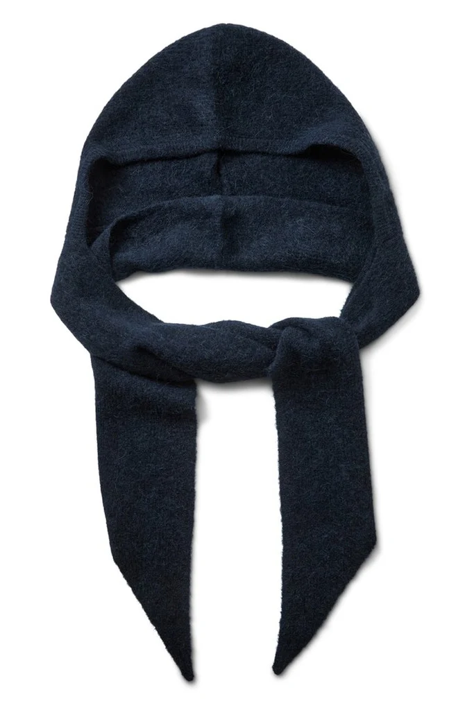 Thora Scarf Hat | Salute Navy | Hat fra Mos Mosh