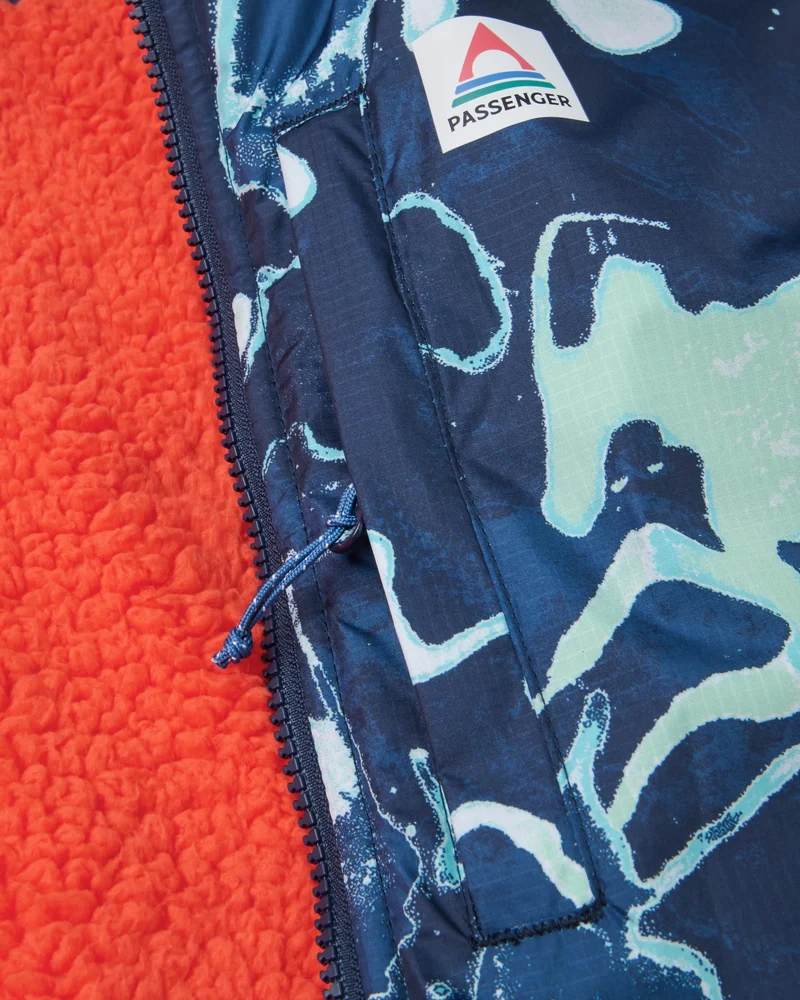 Waves Sherpa Lined Surf-Poncho - Frost Rich Navy