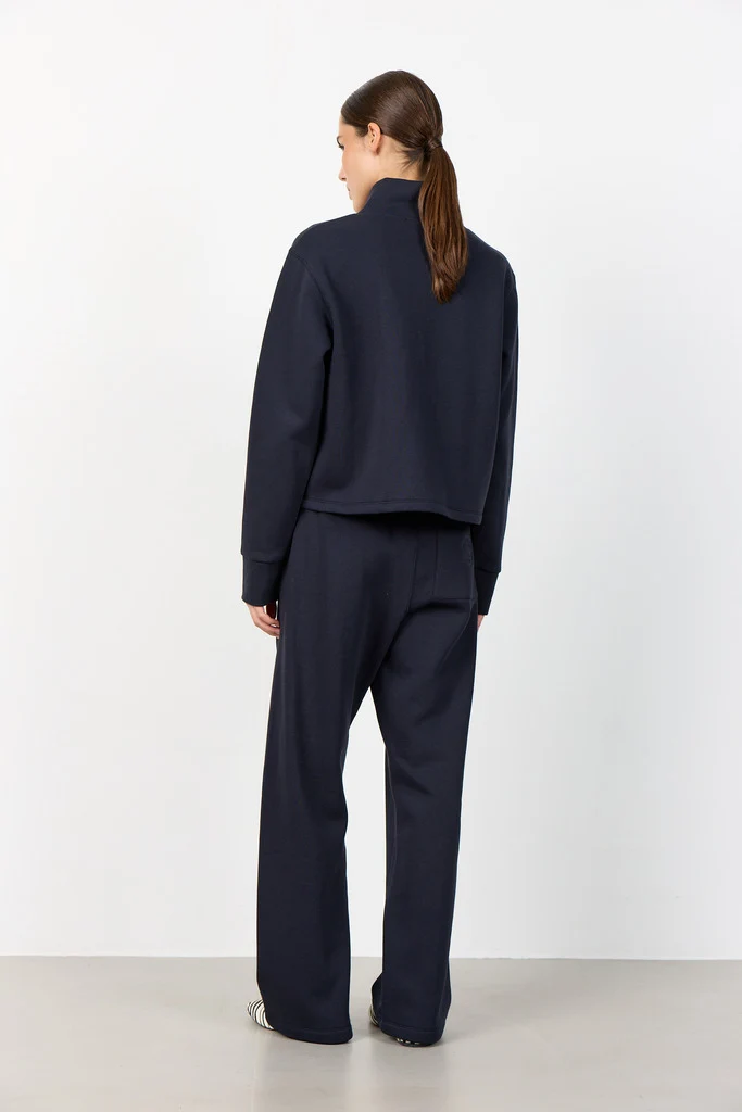 Nuka 16 | Dark Navy | Jakke fra Levete Room