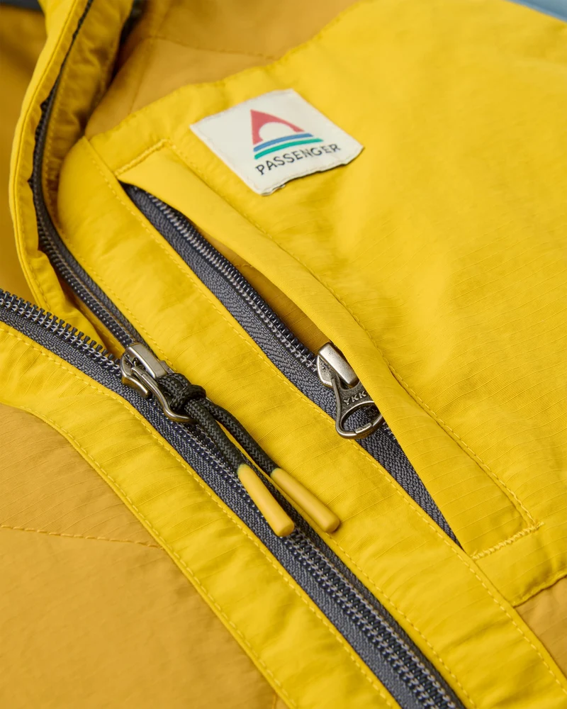 Lara Gesteppte Jacke - Anthrazit/Staubiges Ocker