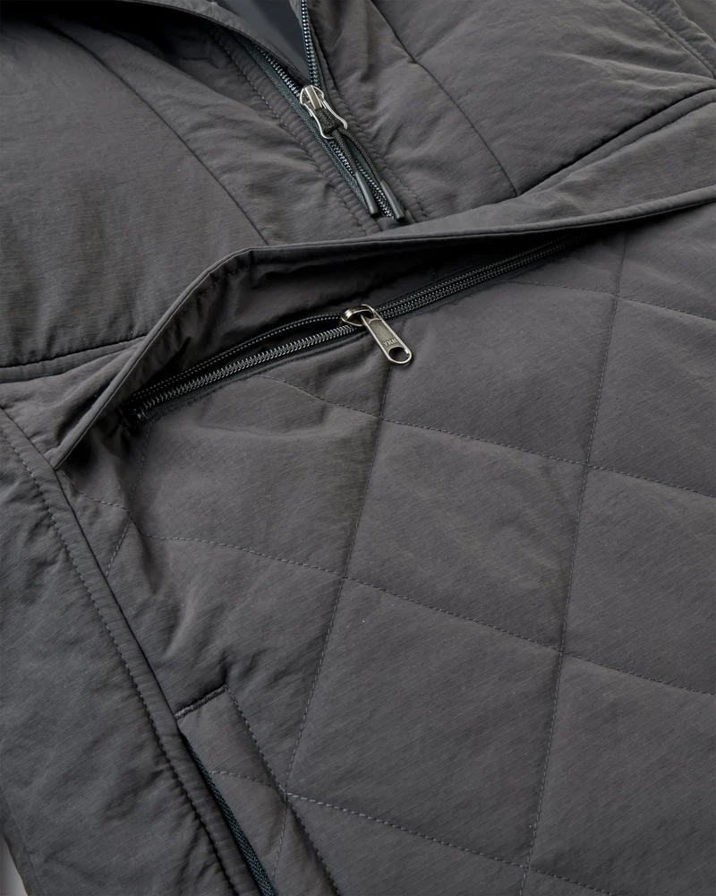 Ozean Isolierter Anorak – Verblasstes Schwarz