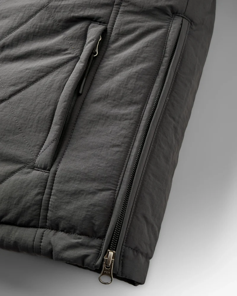 Ozean Isolierter Anorak – Verblasstes Schwarz