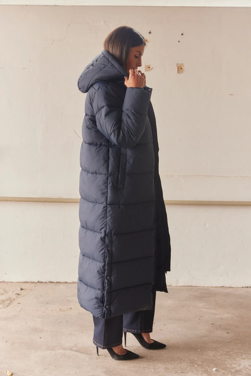 Asta Coat | Navy | Frakke fra French Laundry