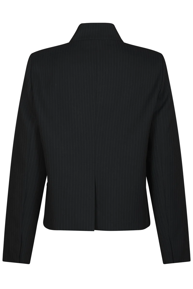 Tiria Slim Pinstripe Blazer | Dark Navy | Jakke fra Neo Noir