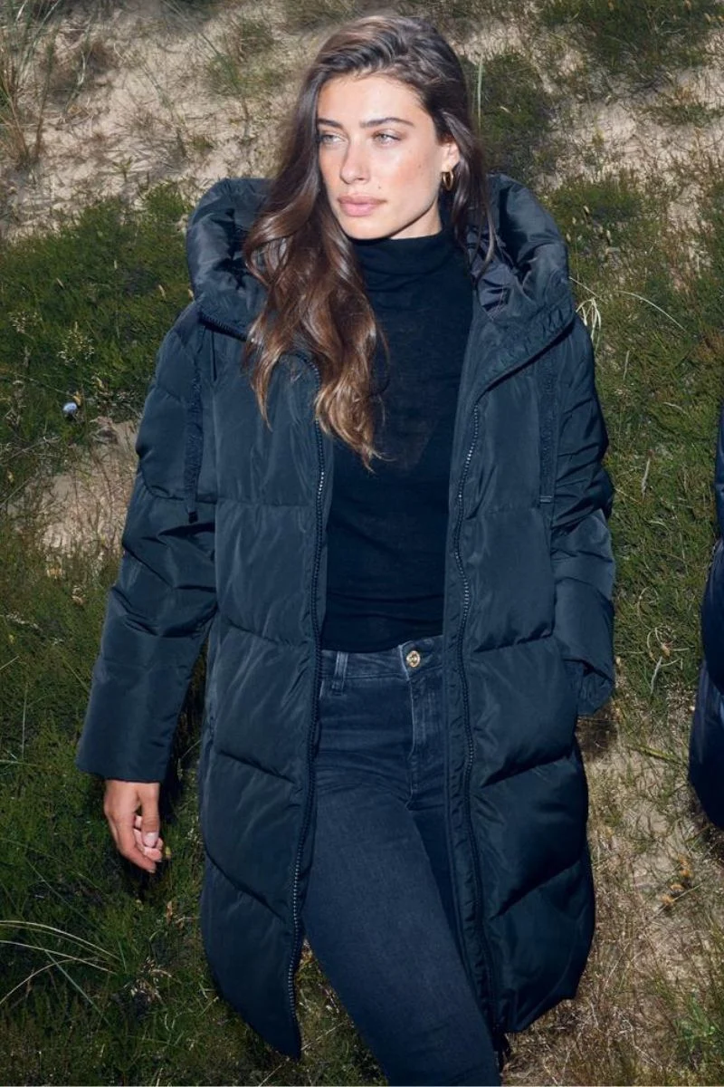 Nova Avon Down Jacket | Black | Jakke fra Mos Mosh