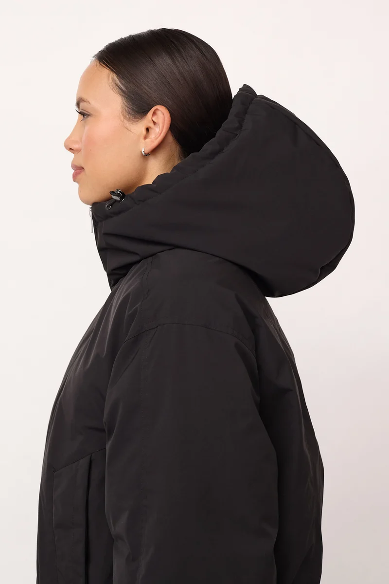 Rillo Puffer Jacket | Black | Jakke fra Co'couture
