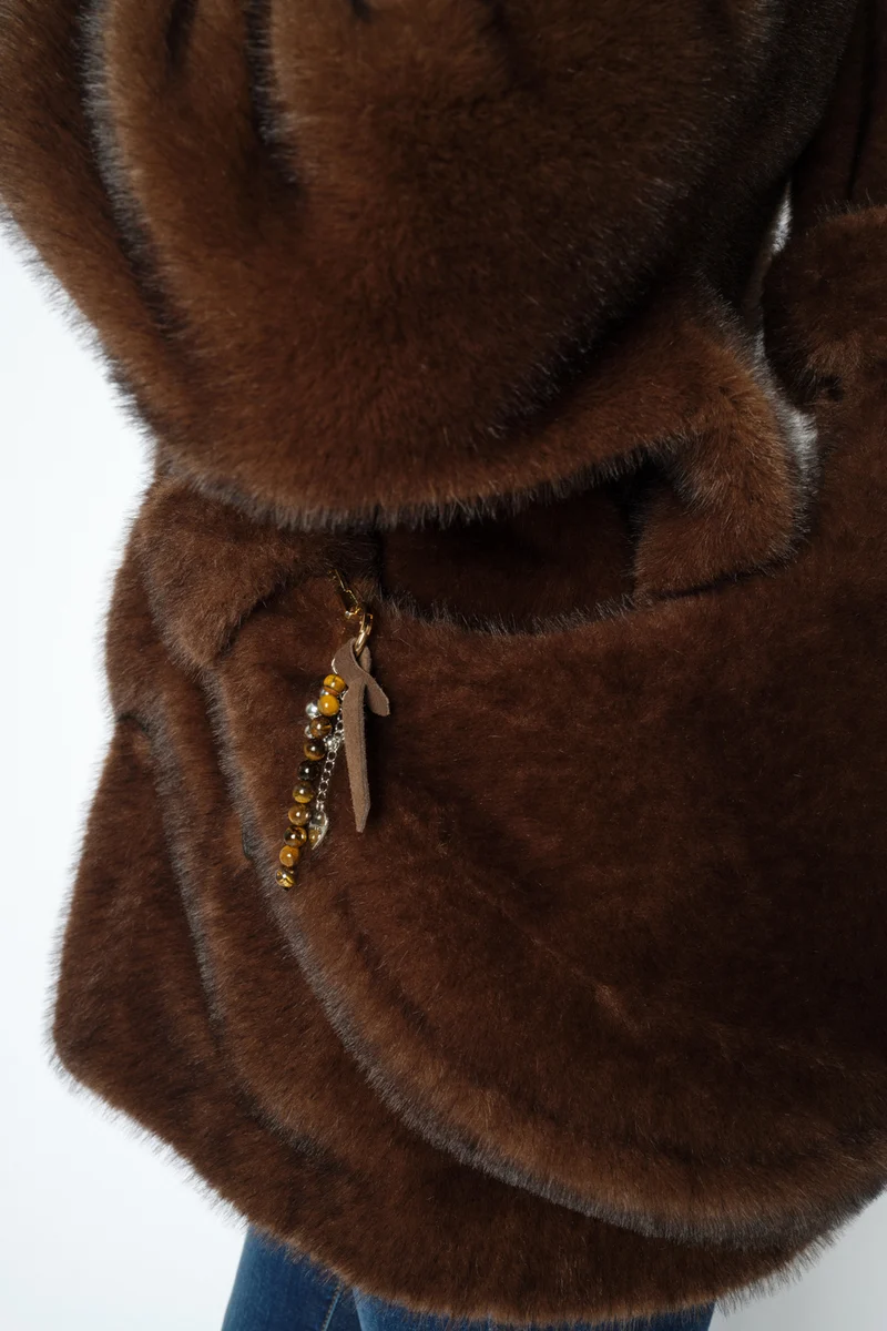 Cia Faux Fur Bag | Delicioso | Accessories fra Mos Mosh