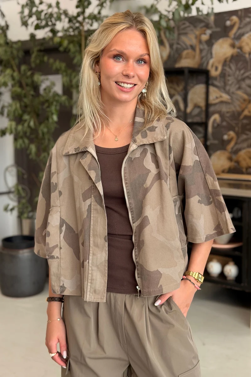 Quartz Jacket 68815M | Beige Camo | Marta du Chateau
