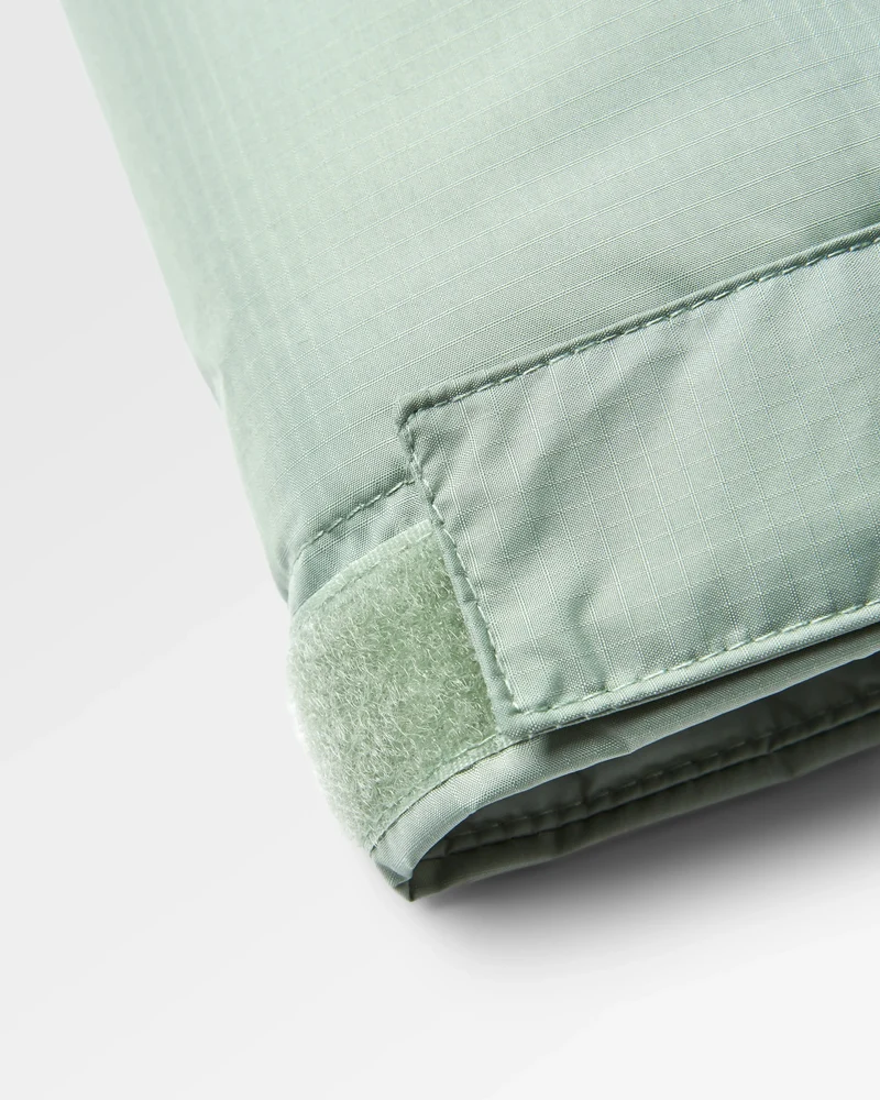Escapism Sherpa Gefütterter Surf-Poncho - Pistazie