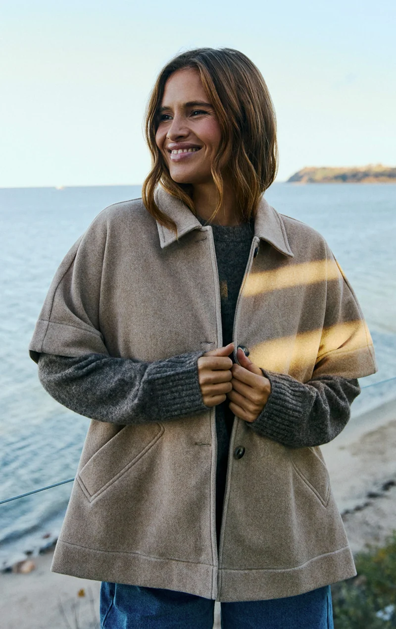 Yanna Cape 211554 | Silver Mink Melange | Cape fra Freequent