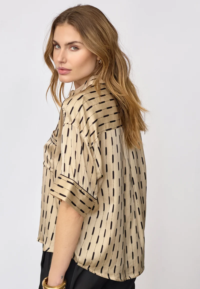Solvea SS Shirt 45108 | Bisquit | Top fra Co'couture