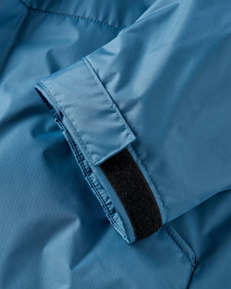 Escapism Sherpa Lined Changing Robe - Moonlight Blue → Escapism Sherpa Gefütterter Surf-Poncho - Moonlight Blue