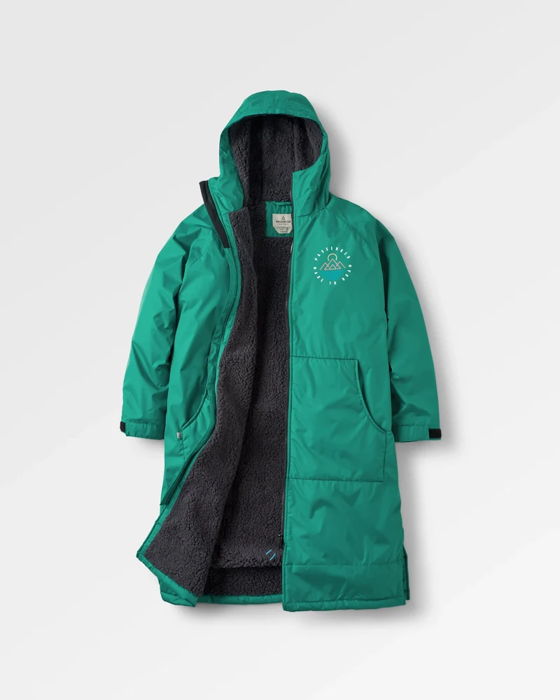 Escapism Sherpa Lined Changing Robe - Greenlake Escapism Sherpa Gefütterter Surf-Poncho - Greenlake
