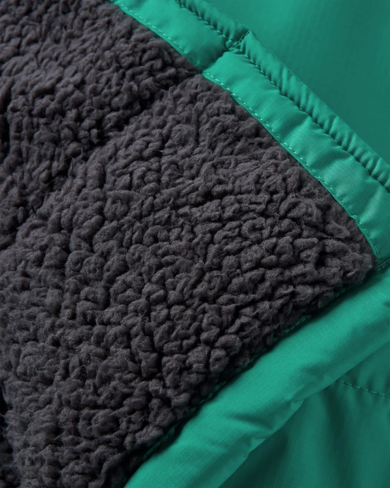Escapism Sherpa Lined Changing Robe - Greenlake Escapism Sherpa Gefütterter Surf-Poncho - Greenlake