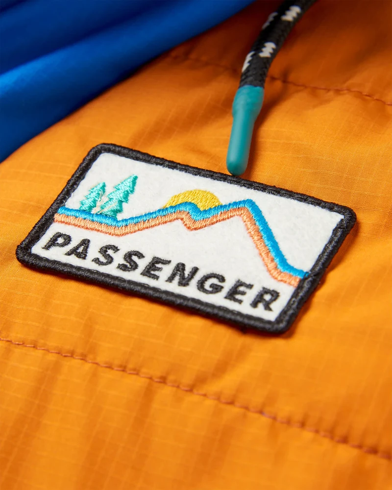 Ozean Isolierter Anorak – Sonnenaufgang Orange