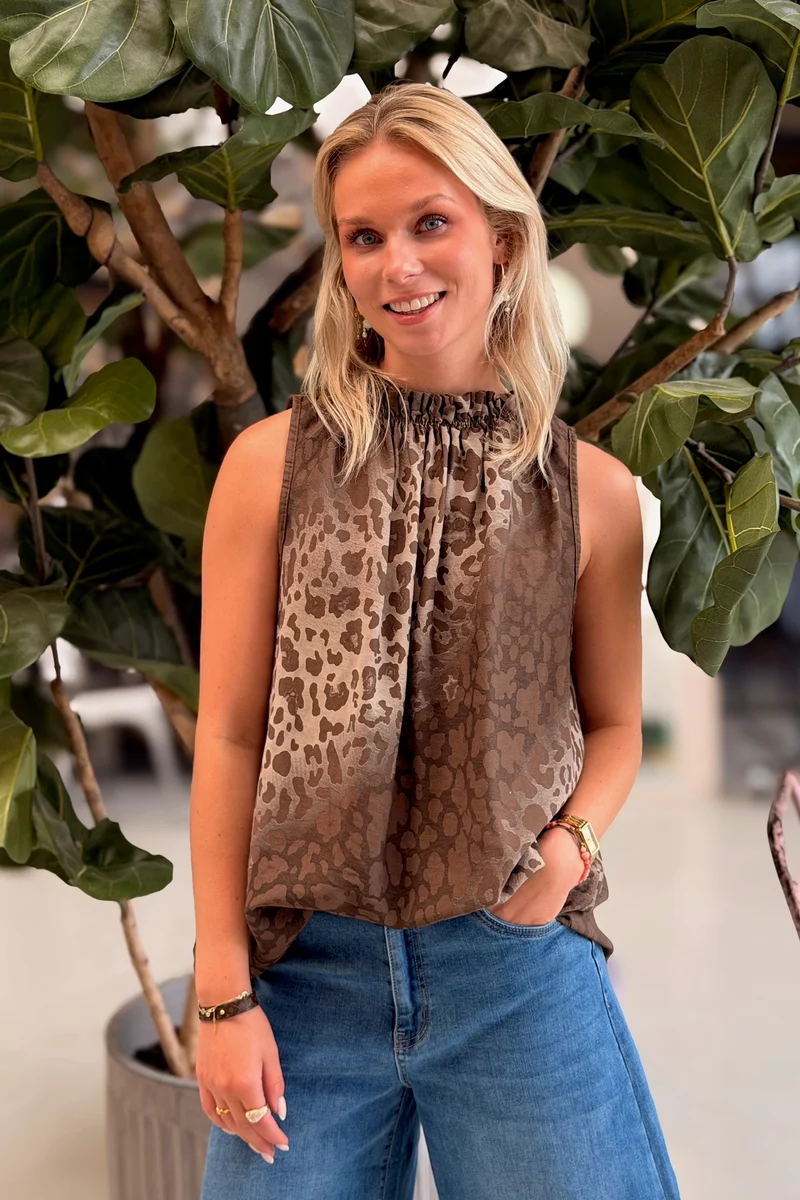 Lucina Top Leo | Brown Leopard