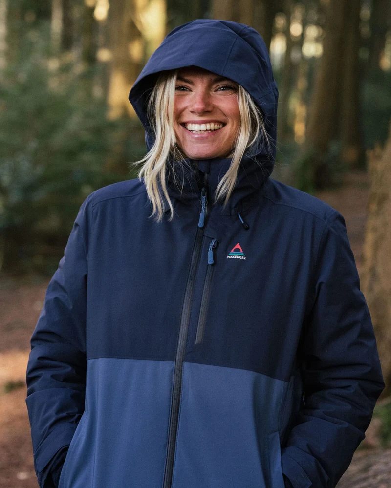 Elevate isolierte wasserdichte Jacke - Tiefes Marineblau
