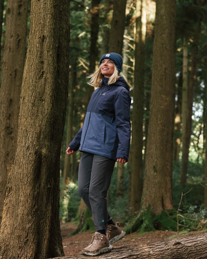 Elevate isolierte wasserdichte Jacke - Tiefes Marineblau