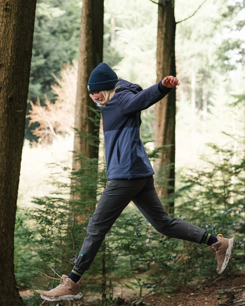 Elevate isolierte wasserdichte Jacke - Tiefes Marineblau